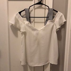 *NWT* White Off The Shoulder Top